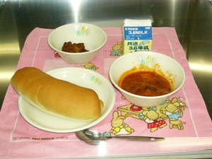 給食の写真