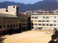 成徳小学校 校舎