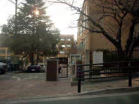 上筒井小学校 校舎