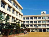 北五葉小学校 校舎