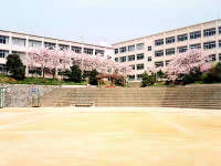 白川台中学校 校舎
