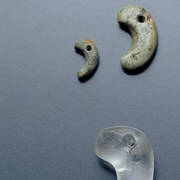 神戸市埋蔵文化財センター：収蔵資料紹介：古墳時代収蔵資料一覧：勾玉