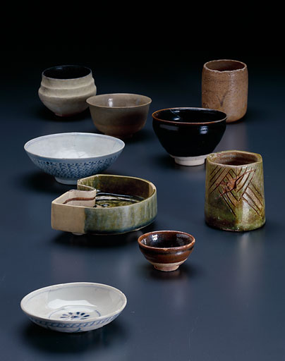 陶磁器（とうじき） | 神戸市埋蔵文化財センター