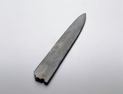 磨製石剣（ませいせっけん）