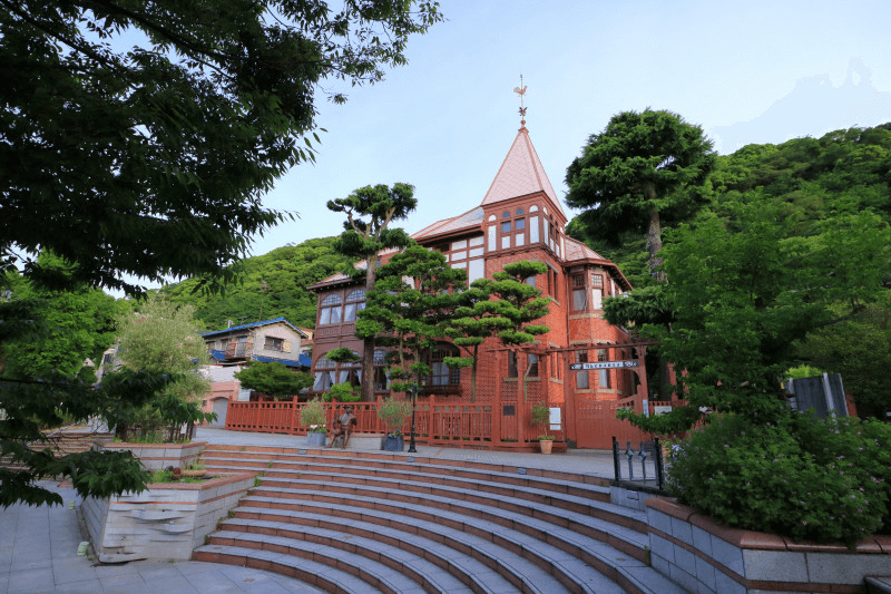 風見鶏の館（旧トーマス住宅）