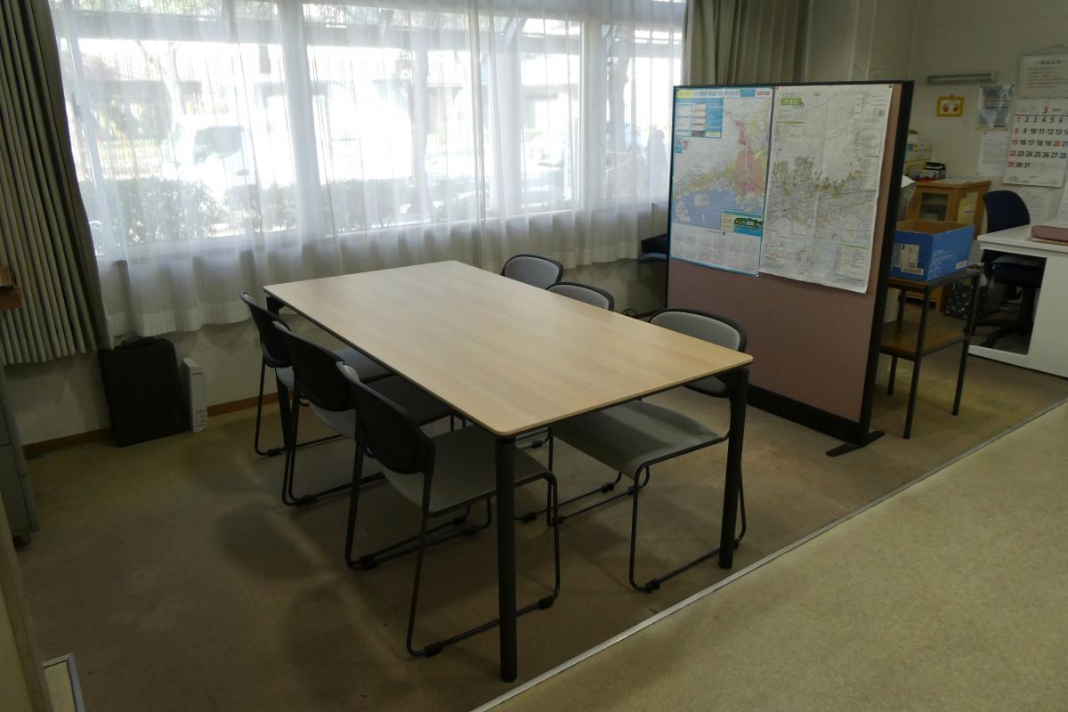 打ち合わせコーナーの写真
