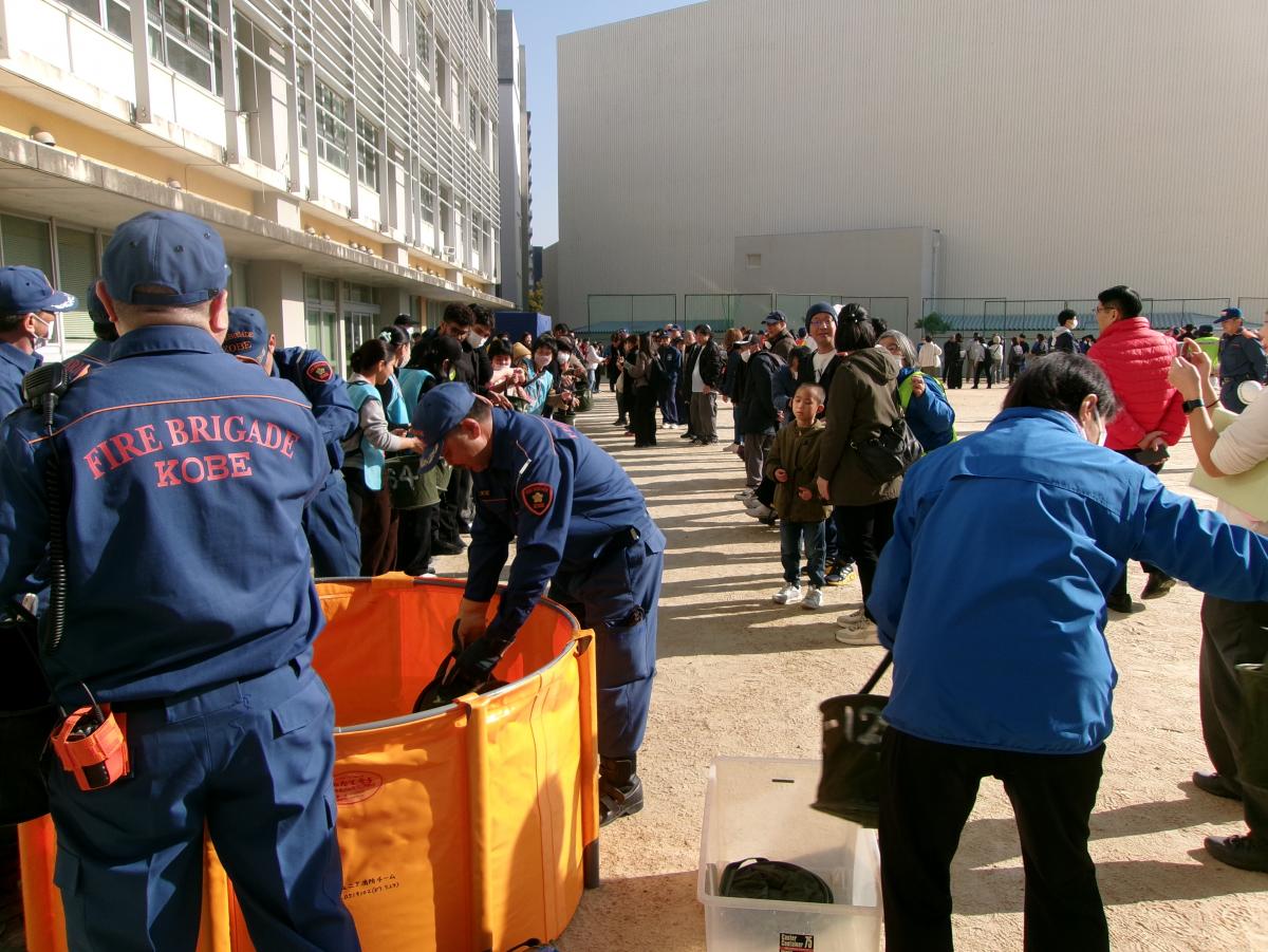 バケツリレー①