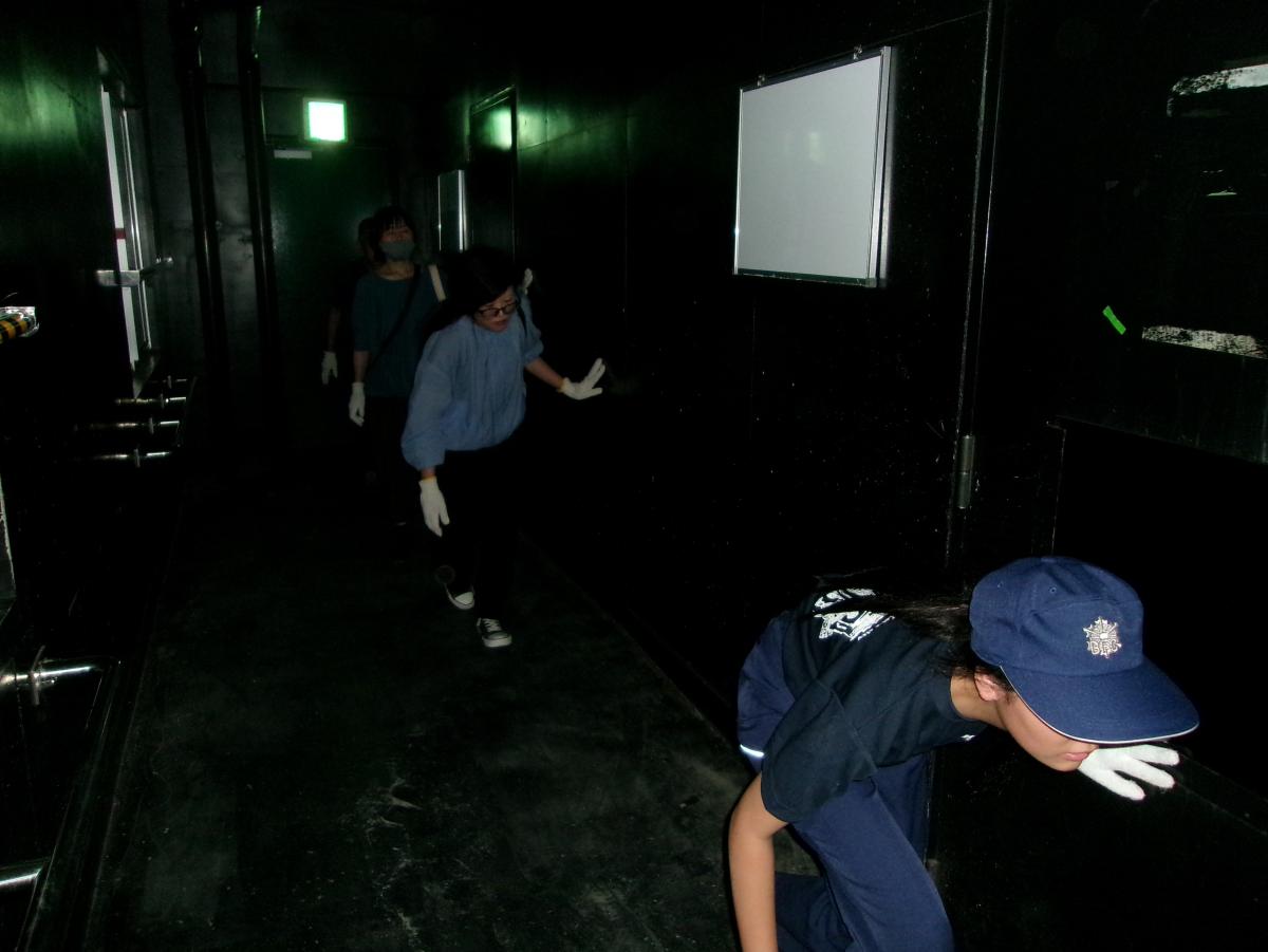 誘導灯避難体験