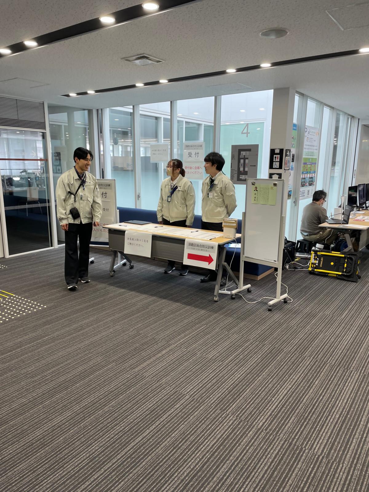 受付風景