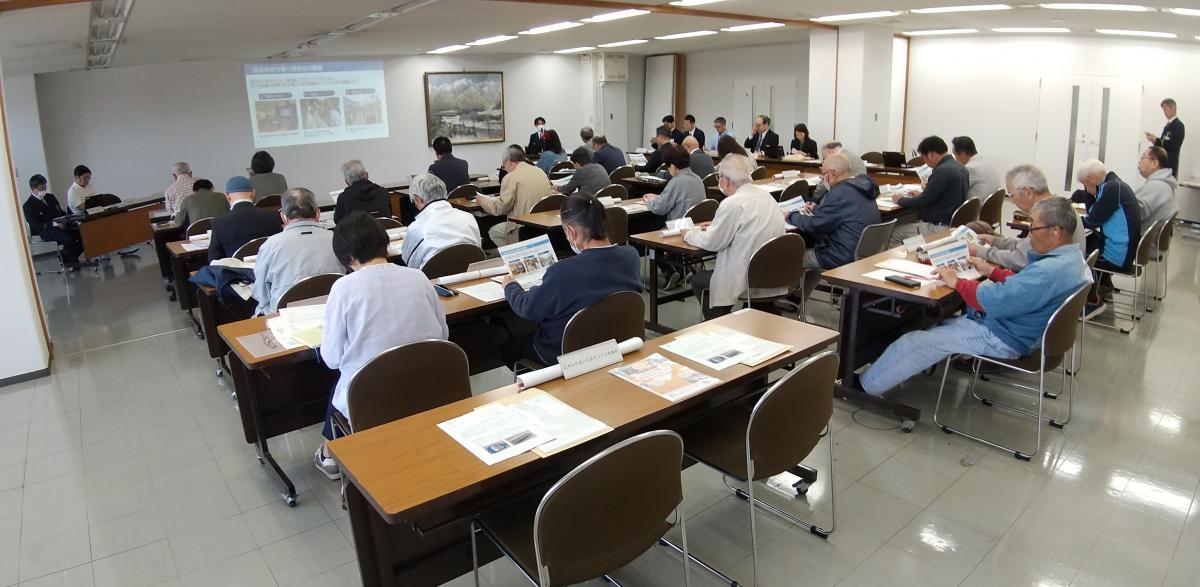 連絡調整会議