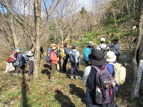 水車の遺構を見学