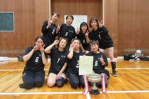 R7-1119バレー優勝