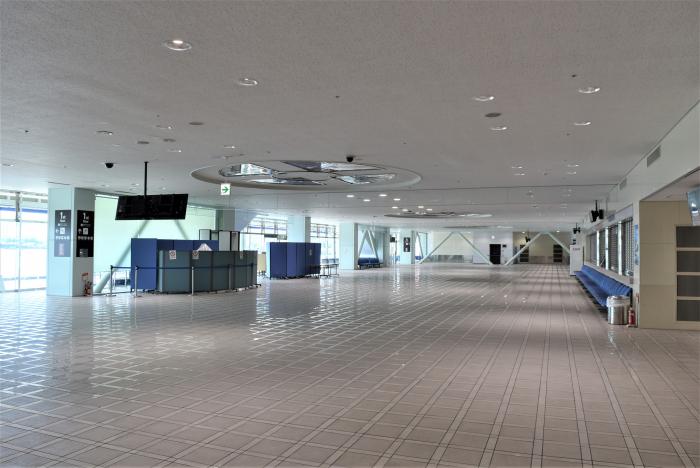 神戸ポートターミナル1階ロビー