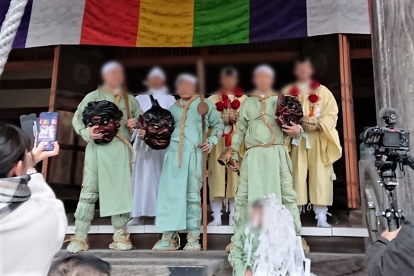 追儺式の演者の集合写真