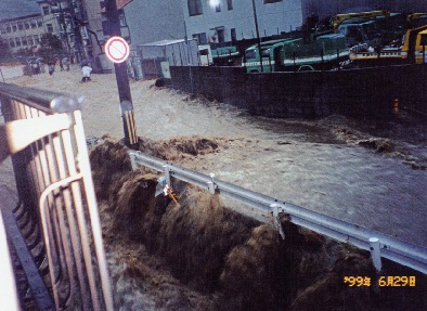 平成11年の水害の様子