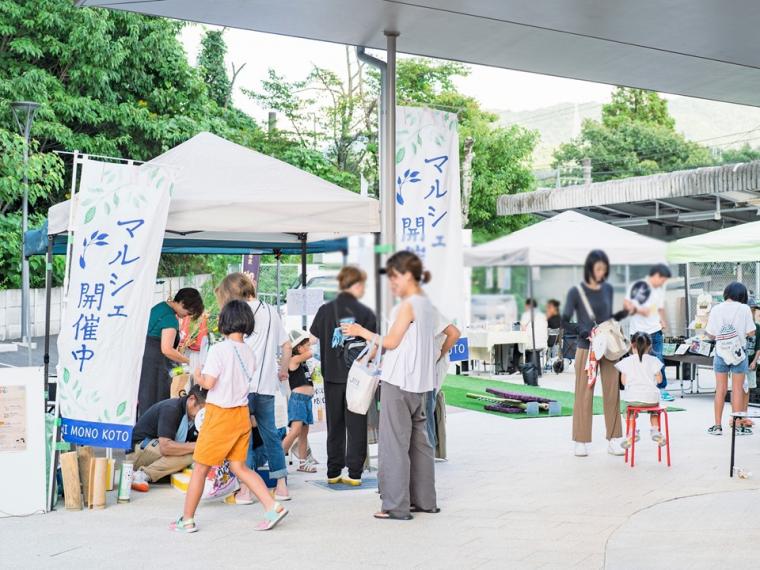 花山駅_マルシェ
