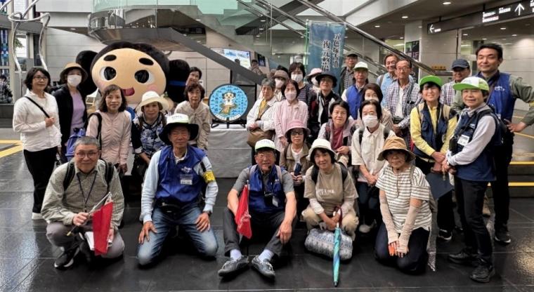 25ごしきまろデザインマンホール4