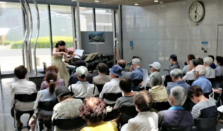 第109回月曜ロビーコンサート2