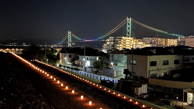 レインボーの明石海峡大橋