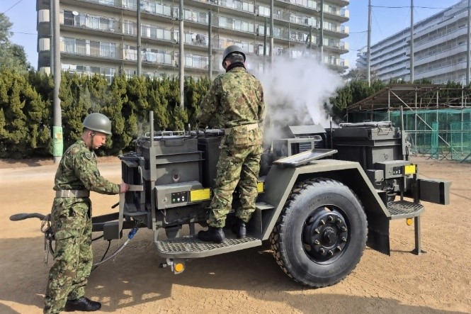 自衛隊の災害支援車両2