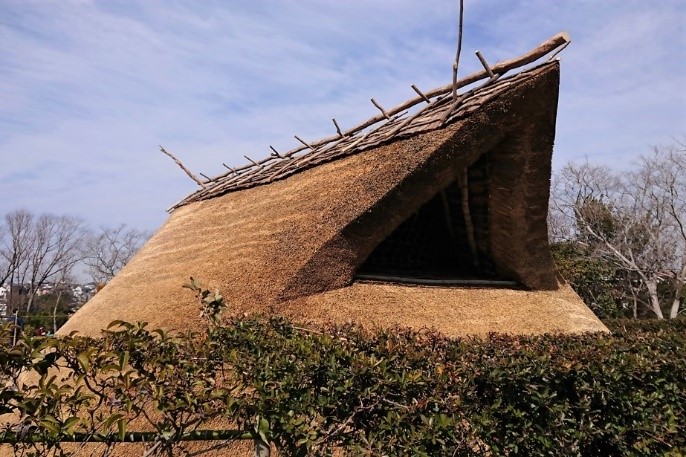 葺き替えられた屋根