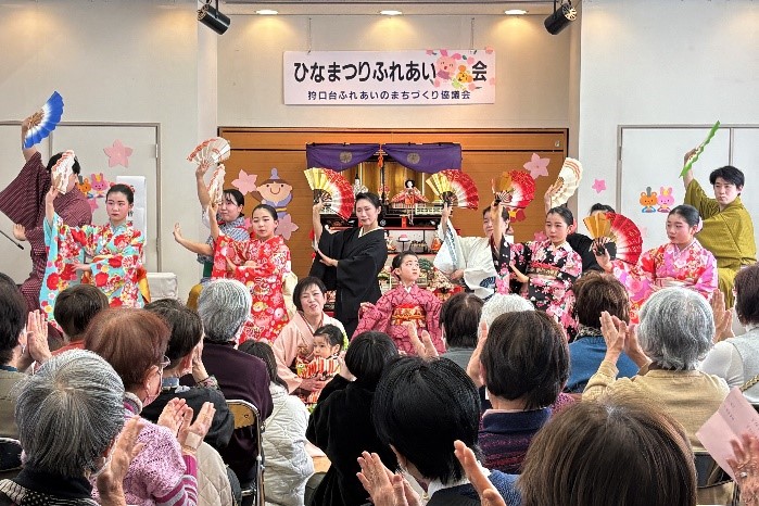 扇流舞踊団全体の舞踊