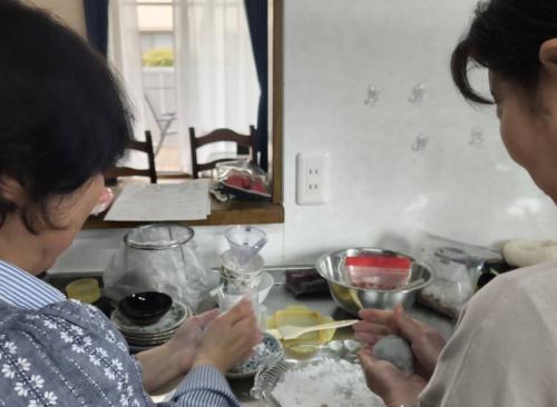 サロンドトレーシー2
