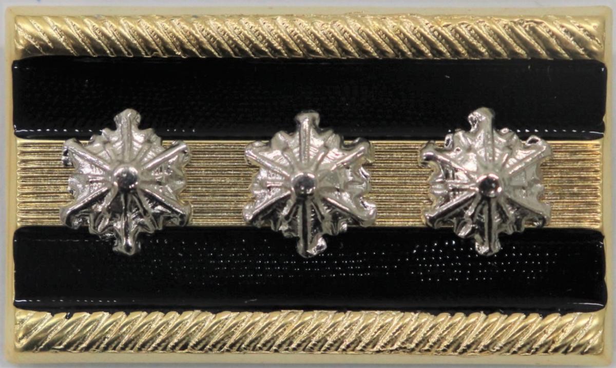 階級（消防士長）