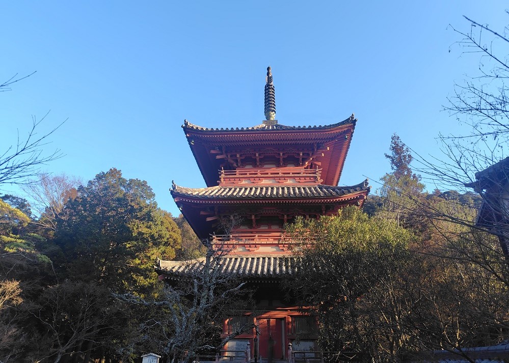 太山寺三重塔