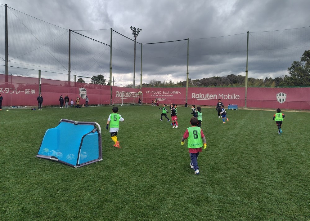 ヴィッセル神戸のサッカークリニックの様子