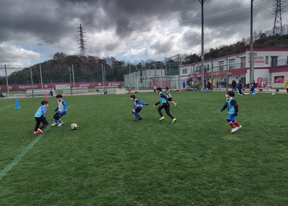 ヴィッセル神戸のサッカークリニックの様子