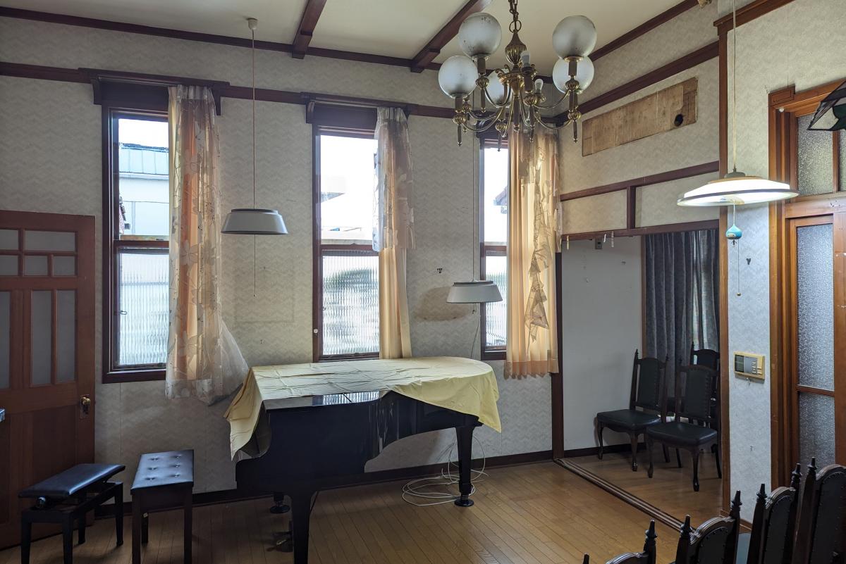 改修前_地域活動室内装