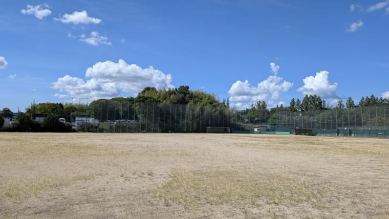 グラウンド全景