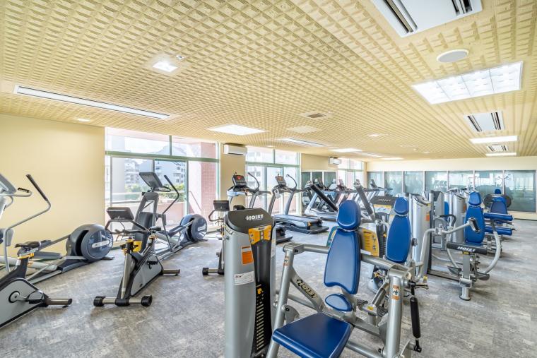 同施設内に設置されたジムの写真