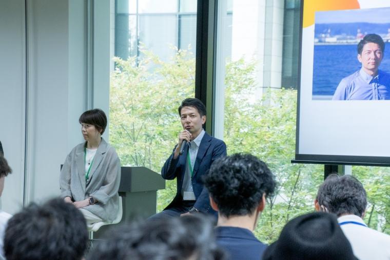 地域協働局企業連携推進課 鈴木課長の写真