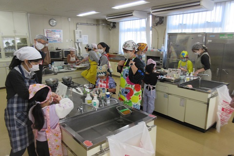 R7おはなしたべちゃえ