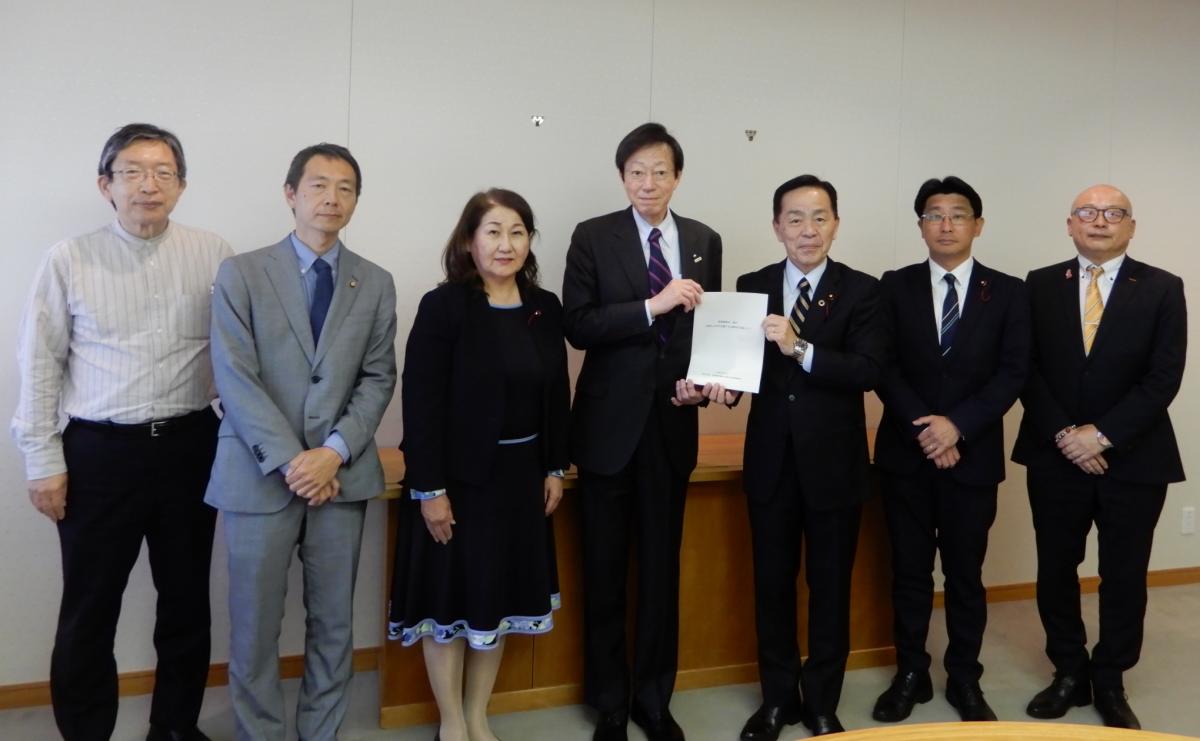 提言書の市長への提出