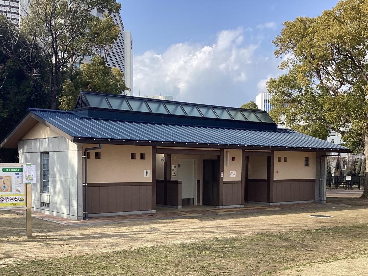 トイレ外観写真