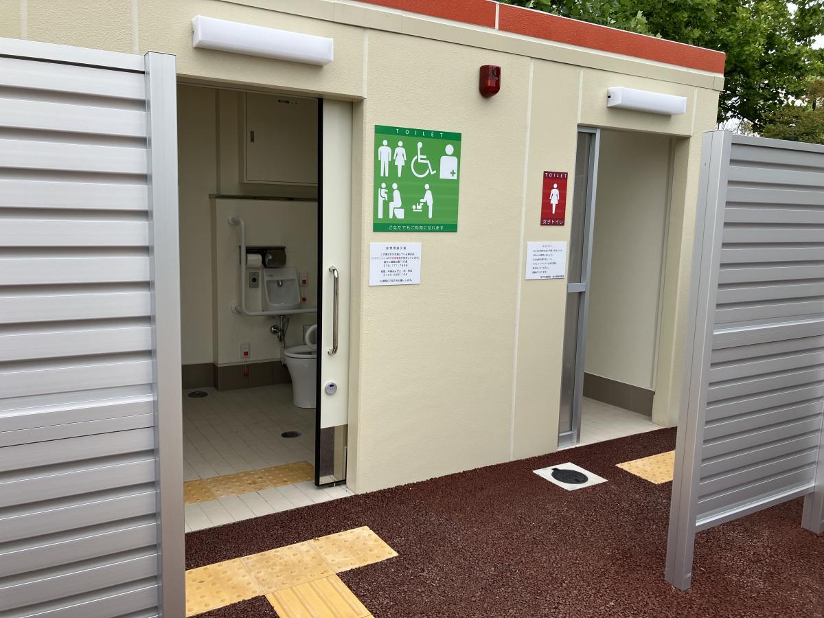 トイレ外観写真