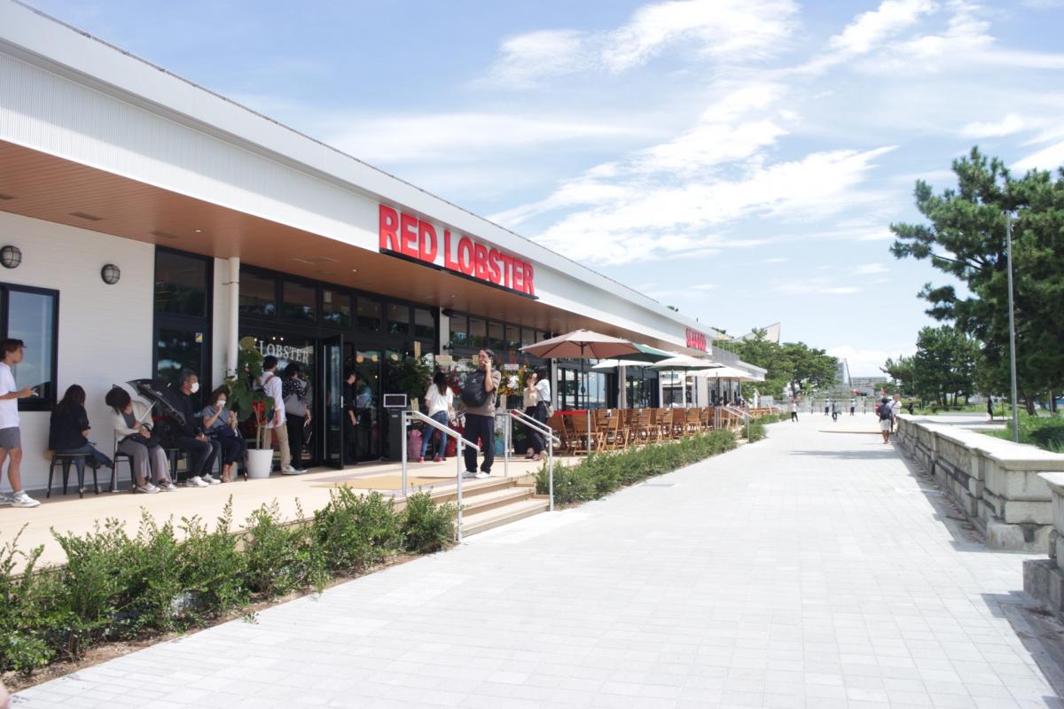 写真:レストラン