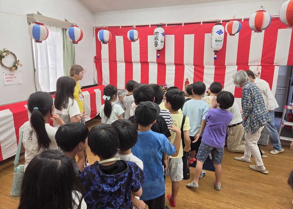地蔵盆まつりの様子