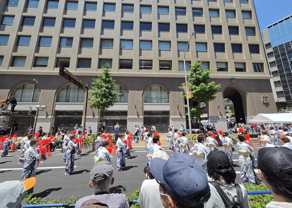 神戸市婦人団体協議会による総踊り