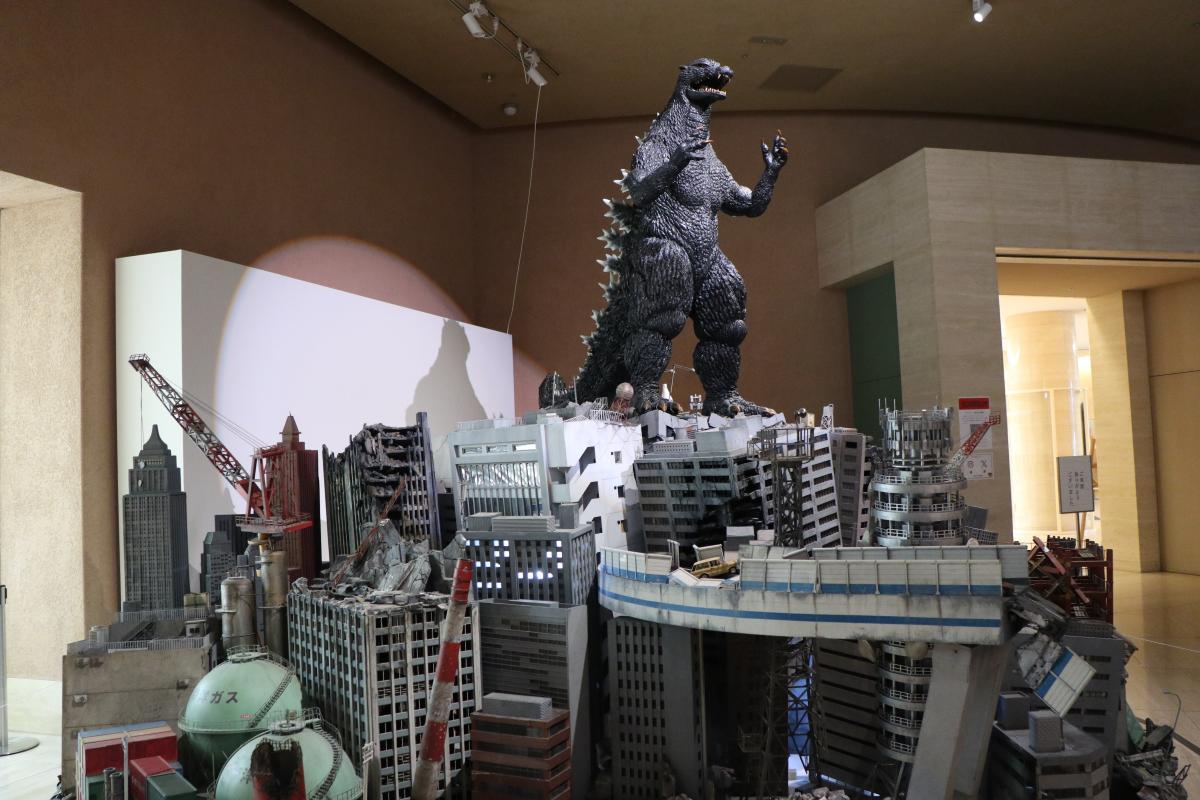 神戸市：特別展「ゴジラ生誕70周年記念 ゴジラ・THE・アート展