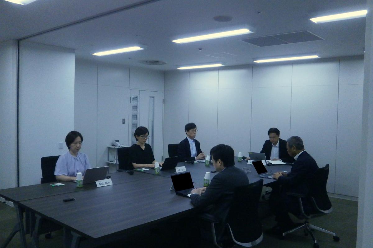 R8_第9回教育委員会会議写真