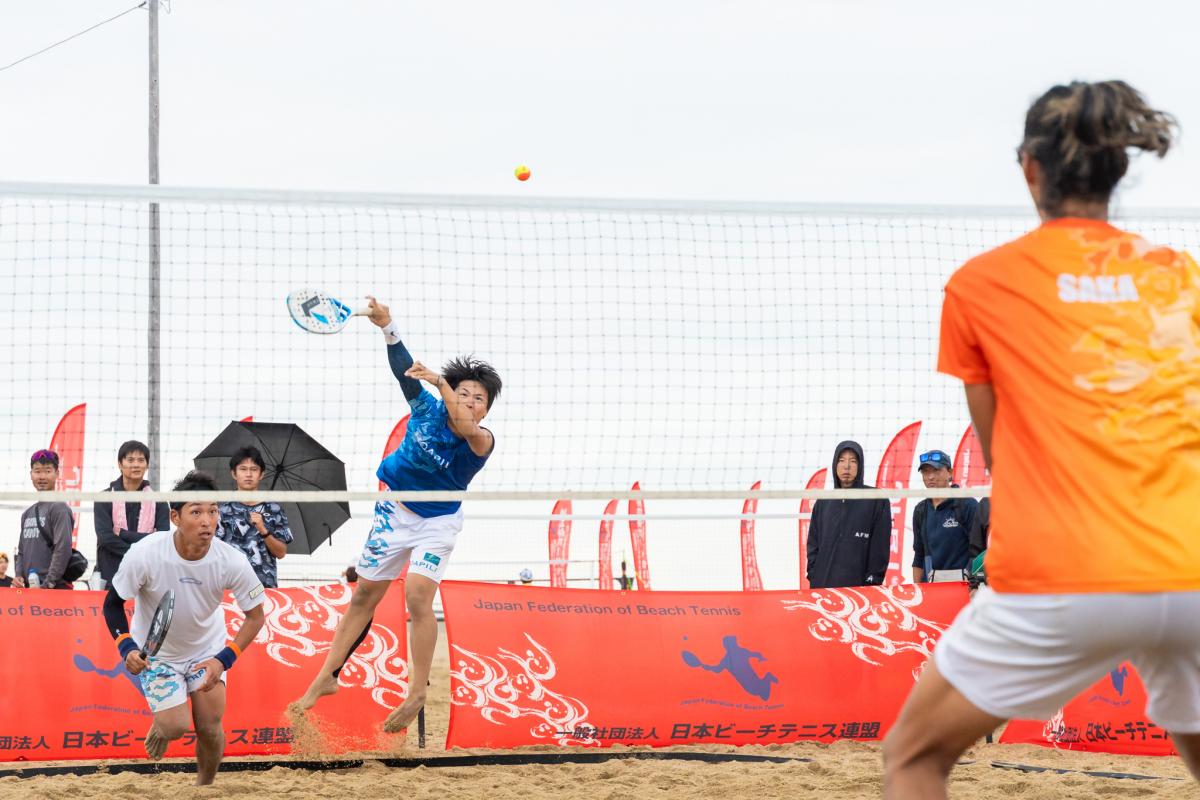 ビーチテニス